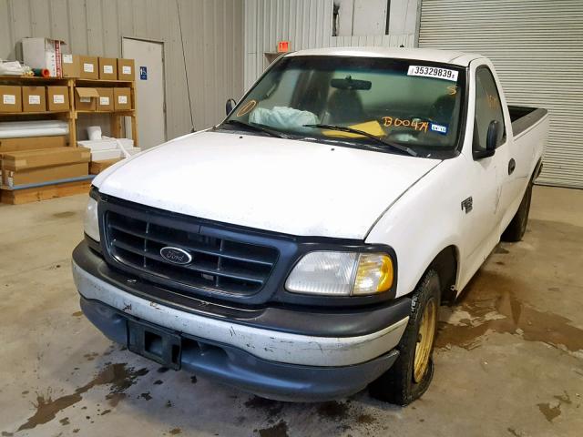 1FTRF17W9YKB00474 - 2000 FORD F150 WHITE photo 2