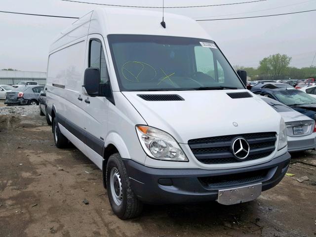 WD3PE8CC5B5543946 - 2011 MERCEDES-BENZ SPRINTER 2 WHITE photo 1