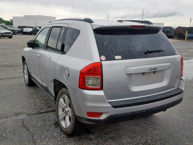 1J4NT1FB3BD253203 - 2011 JEEP COMPASS SP Күміс фото 3
