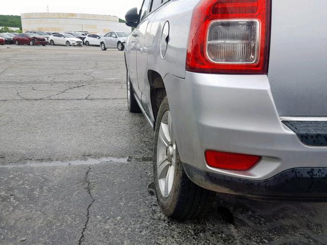 1J4NT1FB3BD253203 - 2011 JEEP COMPASS SP Күміс фото 9