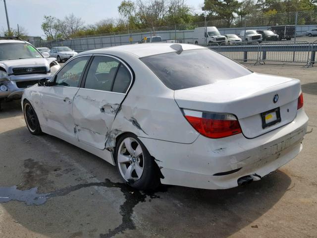 WBANA53544B852026 - 2004 BMW 525 I WHITE photo 3