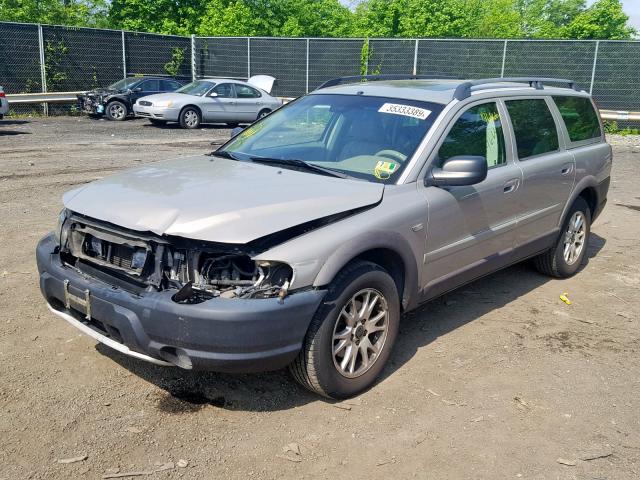 YV1SZ59H841143678 - 2004 VOLVO XC70 TAN photo 2