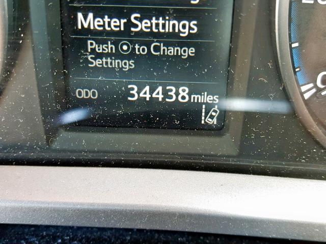 JTMBFREV2JJ180853 - 2018 TOYOTA RAV4 LE GRAY photo 8