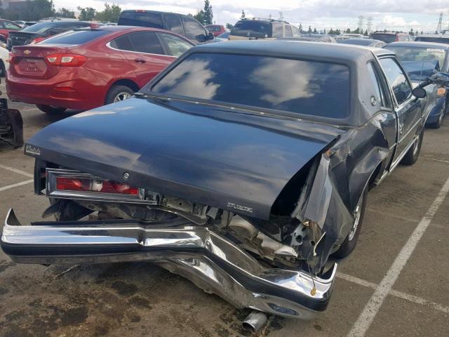 4Z37K7H440610 - 1977 BUICK REGAL BLACK photo 4