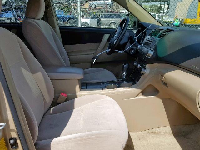 JTEES41A382029406 - 2008 TOYOTA HIGHLANDER GOLD photo 5