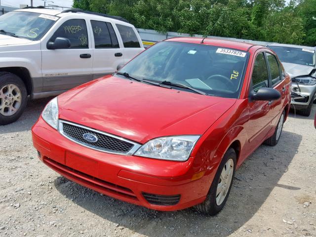 1FAFP34N06W247740 - 2006 FORD FOCUS ZX4 RED photo 2