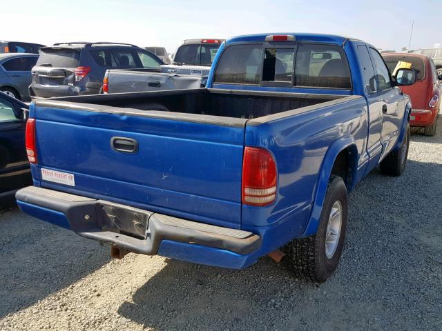 1B7GG22Y6XS180950 - 1999 DODGE DAKOTA BLUE photo 4