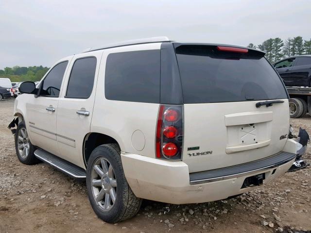 1GKUKEEF0AR255562 - 2010 GMC YUKON DENA WHITE photo 3