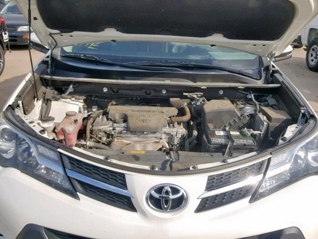 2T3YFREVXDW025225 - 2013 TOYOTA RAV4 LIMIT WHITE photo 7