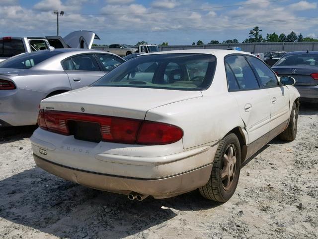 2G4WF551031124085 - 2003 BUICK REGAL GS WHITE photo 4