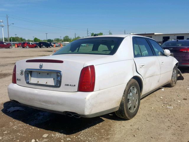 1G6KD54YX4U153965 - 2004 CADILLAC DEVILLE WHITE photo 4