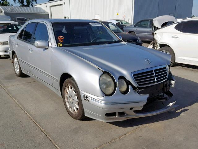 WDBJF65J11B222400 - 2001 MERCEDES-BENZ E 320 SILVER photo 1