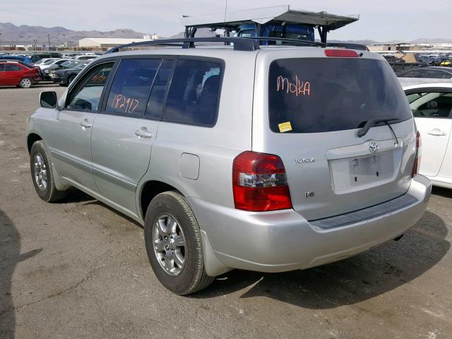 JTEDP21A840009935 - 2004 TOYOTA HIGHLANDER SILVER photo 3