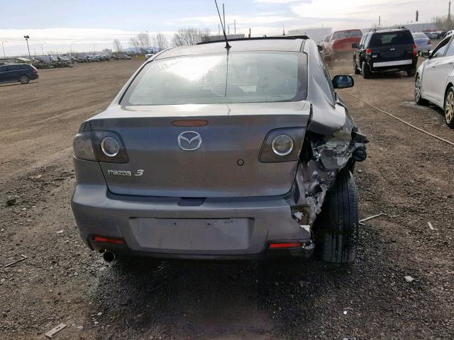 JM1BK323571690182 - 2007 MAZDA 3 S GRAY photo 9