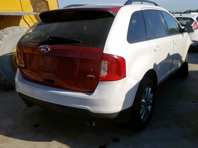 2FMDK3JC8CBA80202 - 2012 FORD EDGE SEL WHITE photo 4