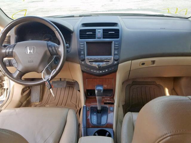 JHMCN36507C003216 - 2007 HONDA ACCORD HYB GOLD photo 9