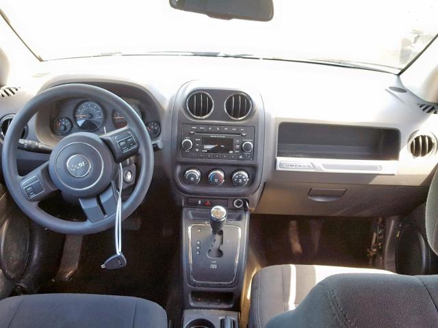 1C4NJCBA6GD518823 - 2016 JEEP COMPASS SP SILVER photo 9