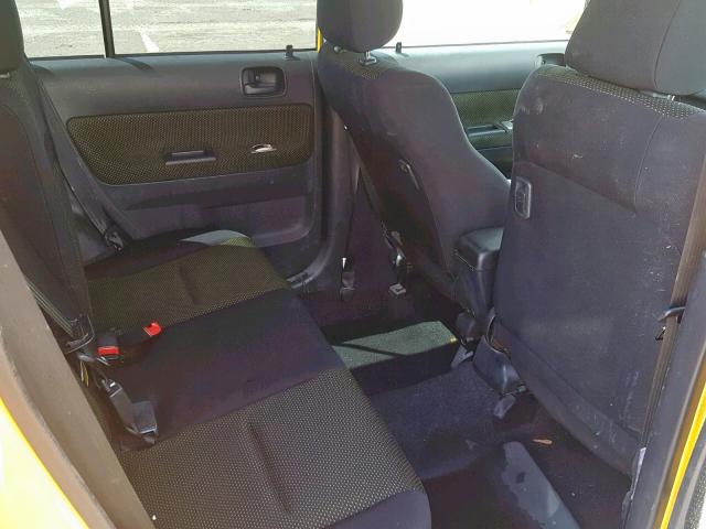 JTLKT324854018266 - 2005 TOYOTA SCION XB 黄色 照片 6