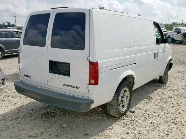 1GCDM19X25B103881 - 2005 CHEVROLET ASTRO WHITE photo 4