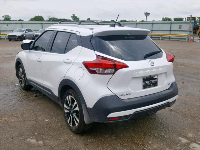 3N1CP5CU8KL496503 - 2019 NISSAN KICKS S WHITE photo 3