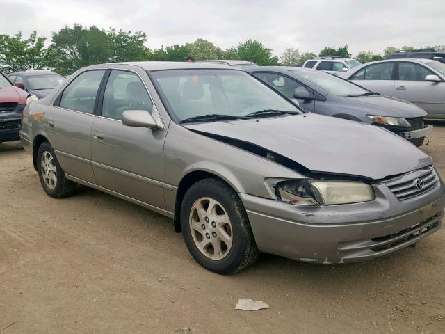 JT2BF22K2V0074876 - 1997 TOYOTA CAMRY LE GOLD photo 1