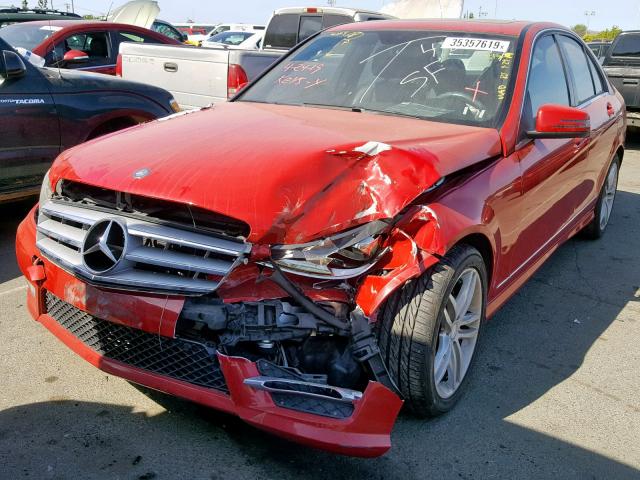 WDDGF4HB3DR293782 - 2013 MERCEDES-BENZ C 250 RED photo 2