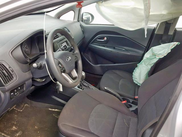 KNADM4A38G6575747 - 2016 KIA RIO LX SILVER photo 5