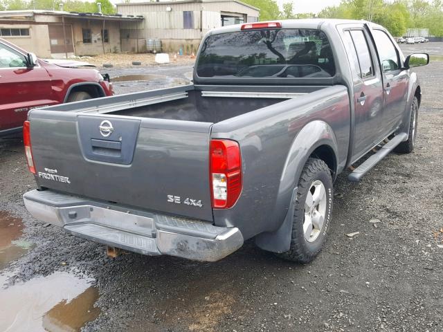 1N6AD09W98C401229 - 2008 NISSAN FRONTIER C GRAY photo 4