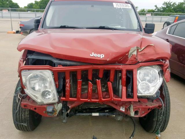 1J8GP28K28W167652 - 2008 JEEP LIBERTY SP RED photo 9