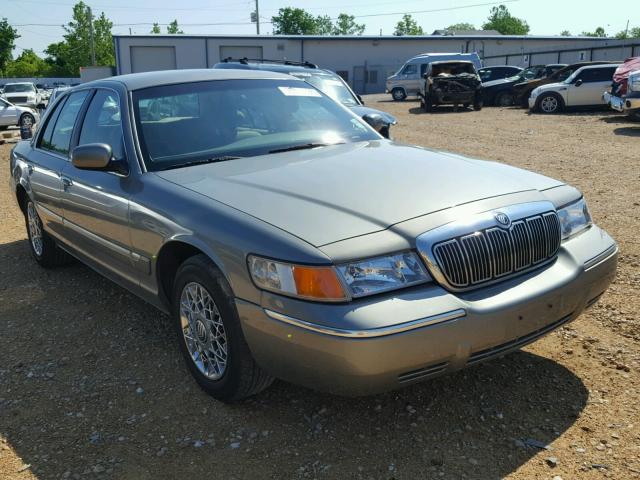 2MEFM74W4YX613269 - 2000 MERCURY GRAND MARQ SILVER photo 1