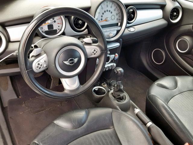 WMWMF33507TL77801 - 2007 MINI COOPER SILVER photo 9