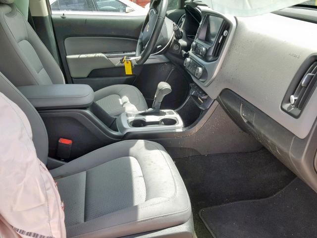 1GCGSCEN5J1207946 - 2018 CHEVROLET COLORADO L WHITE photo 5