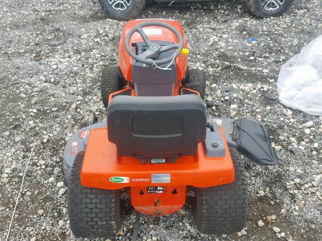 GX2046S024982 - 2000 OTHER LAWN MOWER RED photo 9
