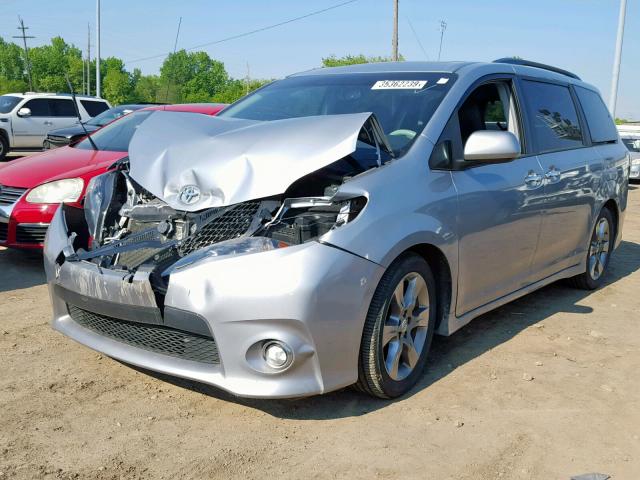 5TDXK3DC1ES515995 - 2014 TOYOTA SIENNA SPO SILVER photo 2