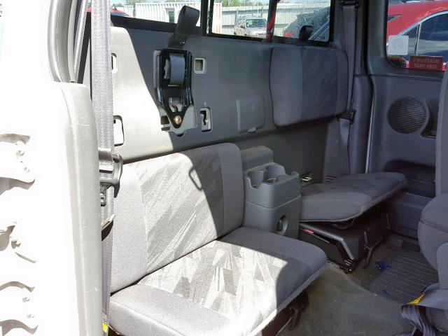 1GCDT196648131995 - 2004 CHEVROLET COLORADO GRAY photo 6