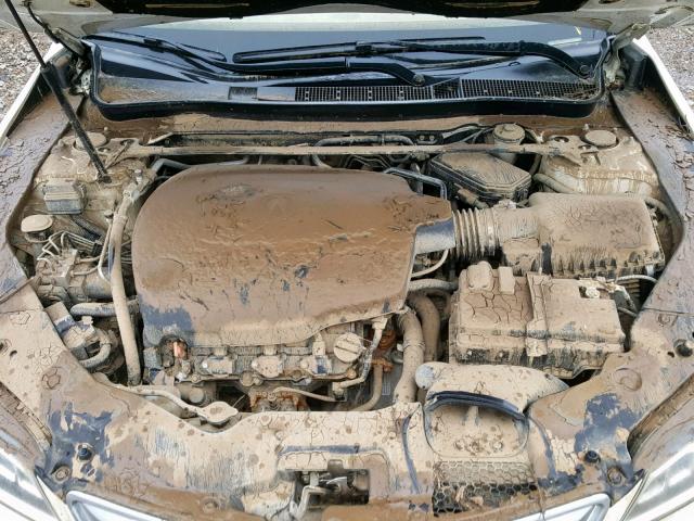 19UUB3F56GA000591 - 2016 ACURA TLX TECH WHITE photo 7