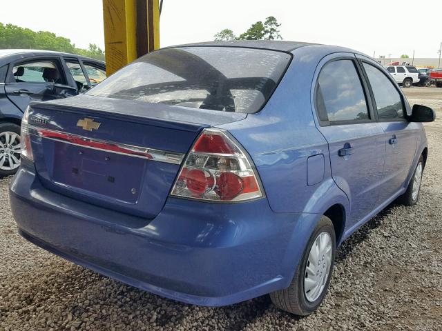 KL1TD56E89B644307 - 2009 CHEVROLET AVEO LS BLUE photo 4