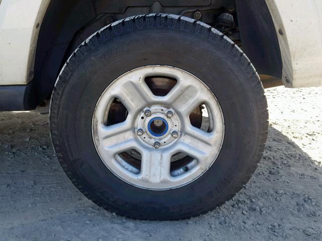 1J8HG58286C144249 - 2006 JEEP COMMANDER WHITE photo 9