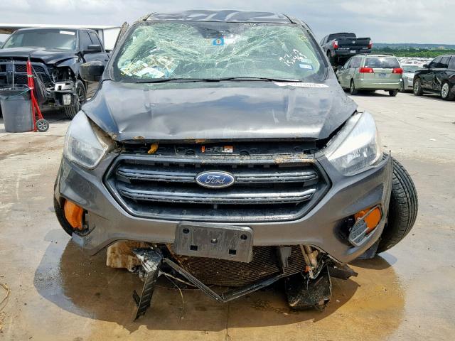 1FMCU0F71HUC48666 - 2017 FORD ESCAPE S GRAY photo 7