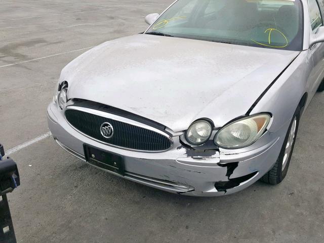 2G4WC532851251111 - 2005 BUICK LACROSSE C SILVER photo 9