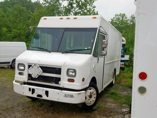 4UZACCCPX6CW72902 - 2006 FREIGHTLINER CHASSIS M WHITE photo 2