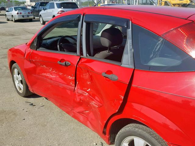 1FAHP37N77W344181 - 2007 FORD FOCUS ZX5 RED photo 10