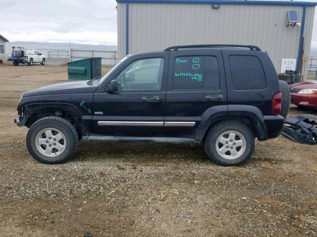 1J4GL48K86W291639 - 2006 JEEP LIBERTY SP BLACK photo 9