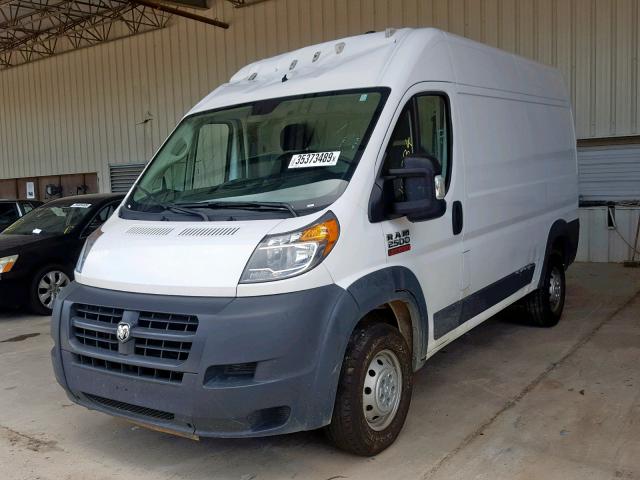 3C6TRVCG6JE138909 - 2018 RAM PROMASTER 白色 照片 2