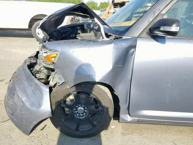 JTLZE4FE3A1103920 - 2010 TOYOTA SCION XB 银色 照片 9