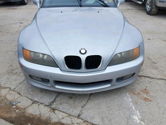 4USCH7324TLB66839 - 1996 BMW Z3 1.9 SILVER photo 7