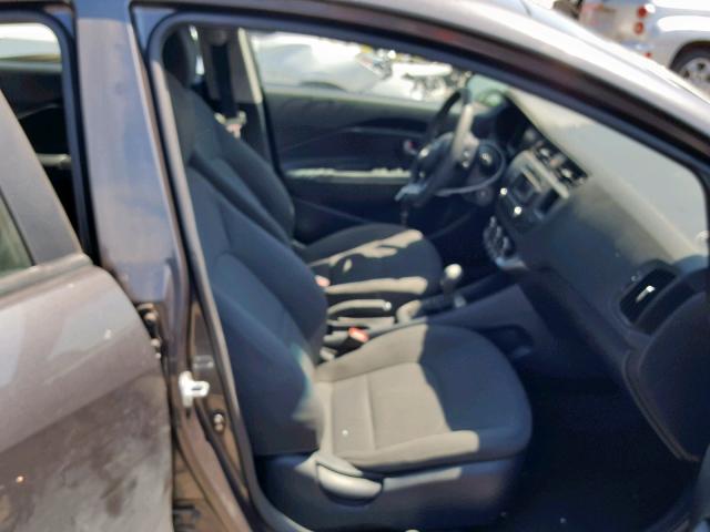 KNADN5A32D6097842 - 2013 KIA RIO EX GRAY photo 5