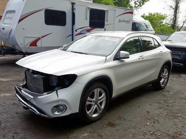 WDCTG4GB7JJ408508 - 2018 MERCEDES-BENZ GLA 250 4M WHITE photo 2