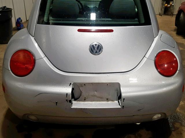 3VWCP21C83M400321 - 2003 VOLKSWAGEN NEW BEETLE ვერცხლისფერი ფოტო 9