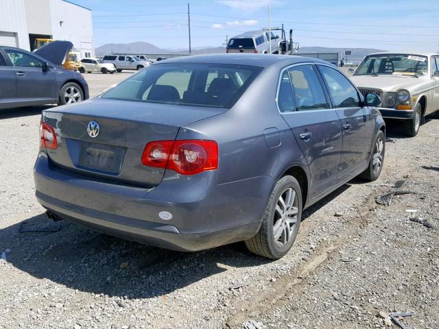 3VWRF71K66M751346 - 2006 VOLKSWAGEN JETTA 2.5 GRAY photo 4